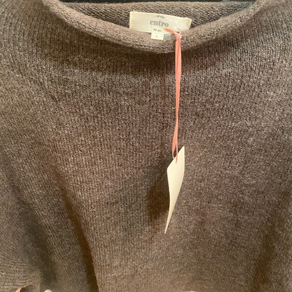 Colorblock sweater - Picture 3 of 3